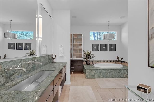 2814 E 31st Street, Tulsa, OK 74105