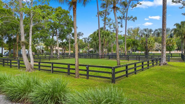 1037 F Road, Loxahatchee Groves, FL 33470