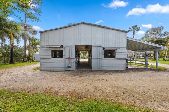 1037 F Road, Loxahatchee Groves, FL 33470
