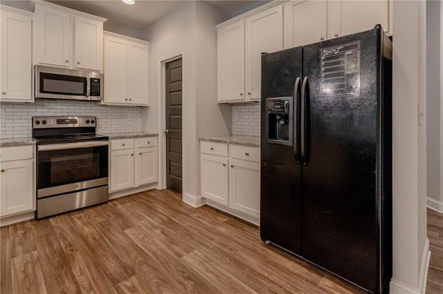 381 Omnia Court, Lawrenceville, GA 30044