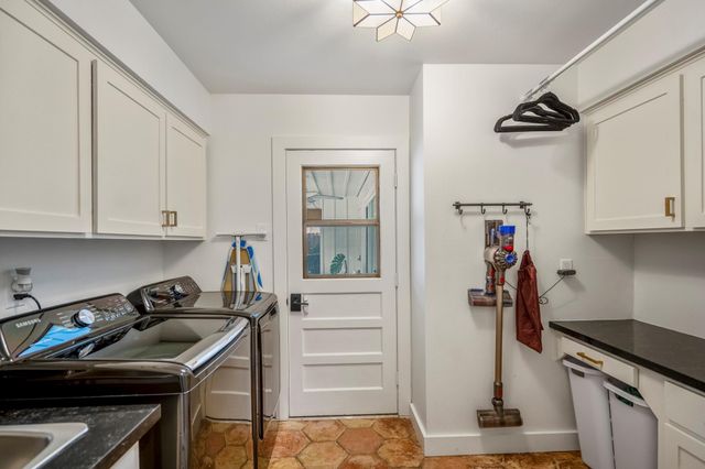 10735 Lynbrook Drive, Houston, TX 77042