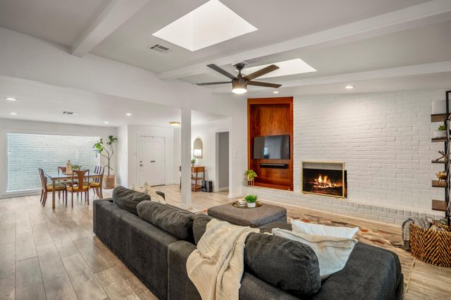 10735 Lynbrook Drive, Houston, TX 77042