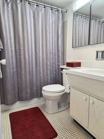 2180 Lake Osborne Drive 19, Lake Worth Beach, FL 33461