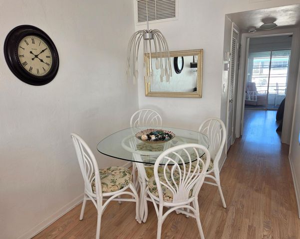 2180 Lake Osborne Drive 19, Lake Worth Beach, FL 33461