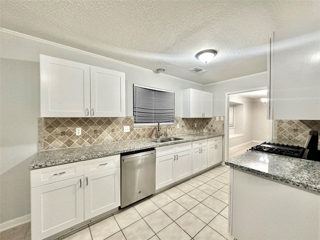 7011 Brockington Drive, Katy, TX 77494