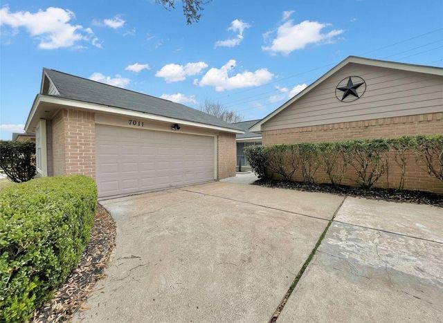 7011 Brockington Drive, Katy, TX 77494