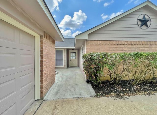 7011 Brockington Drive, Katy, TX 77494