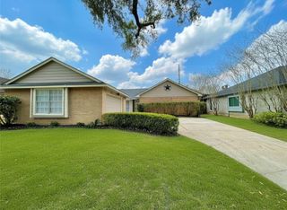 7011 Brockington Drive, Katy, TX 77494