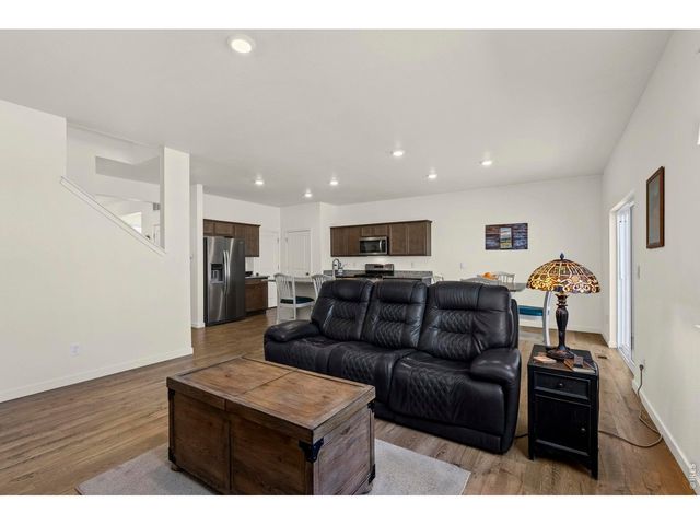 2555 Siskin Way, Johnstown, CO 80534
