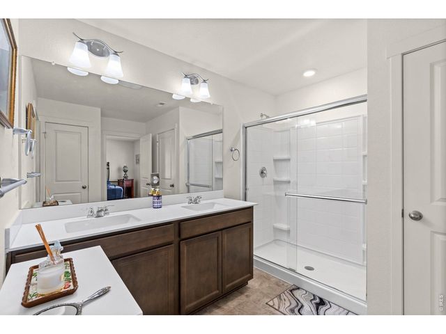 2555 Siskin Way, Johnstown, CO 80534