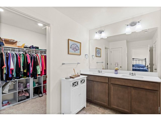 2555 Siskin Way, Johnstown, CO 80534