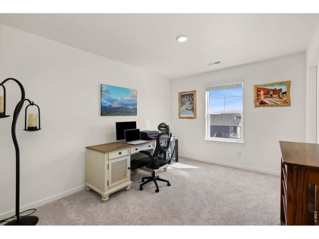 2555 Siskin Way, Johnstown, CO 80534
