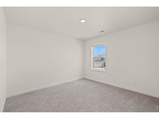 2555 Siskin Way, Johnstown, CO 80534