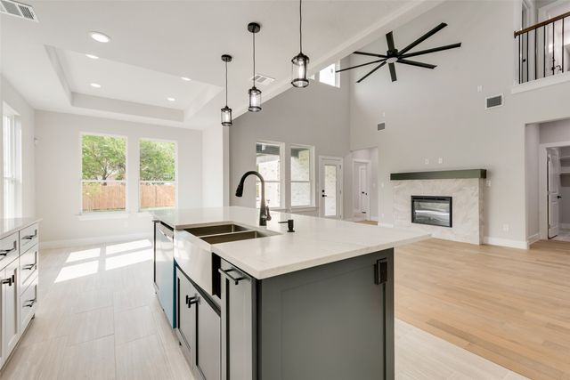 6810 Windward View Drive, Rowlett, TX 75088