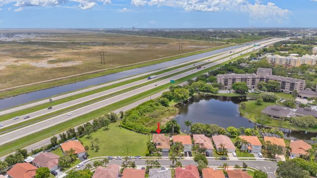 52 Gables Boulevard, Weston, FL 33326