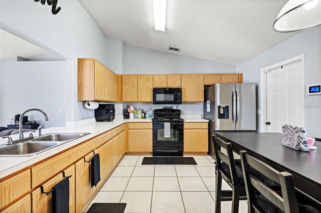 145 EAGLE POINT BOULEVARD, Auburndale, FL 33823