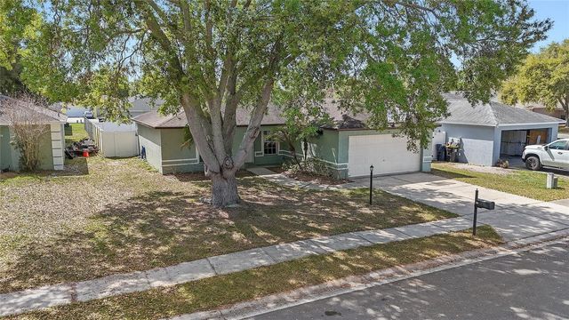 145 EAGLE POINT BOULEVARD, Auburndale, FL 33823