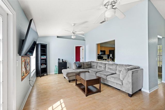 145 EAGLE POINT BOULEVARD, Auburndale, FL 33823