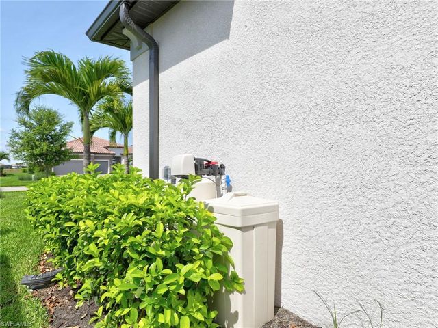 20179 Napa LOOP, Estero, FL 33928