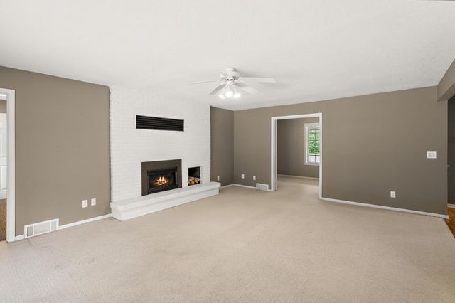 698 Badlands Road, Hudson, WI 54016