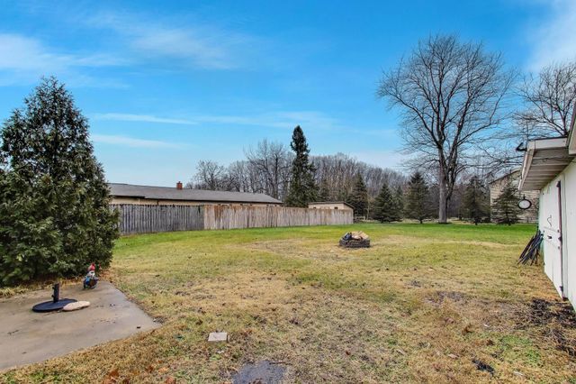 22451 US Highway 12, Edwardsburg, MI 49112