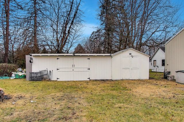 22451 US Highway 12, Edwardsburg, MI 49112