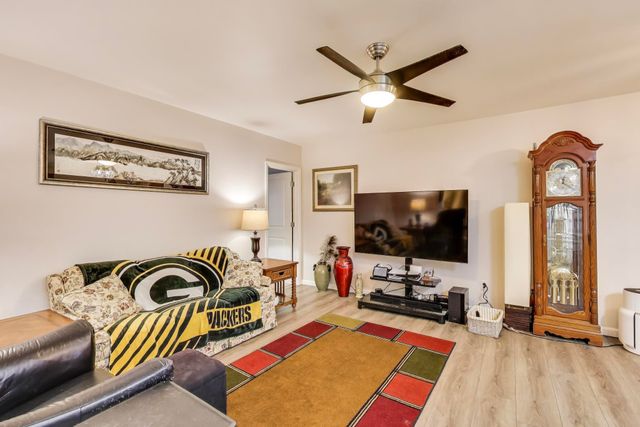 22451 US Highway 12, Edwardsburg, MI 49112