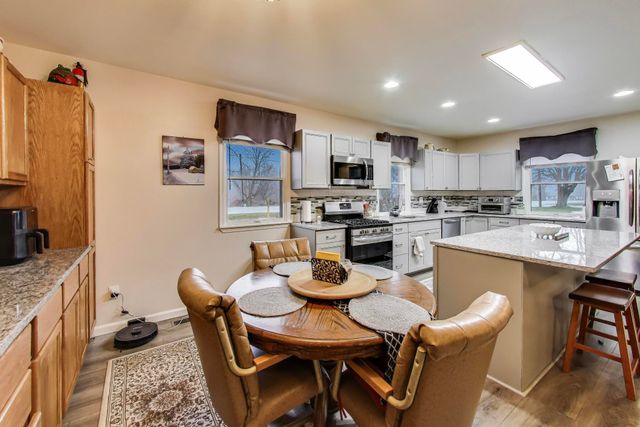 22451 US Highway 12, Edwardsburg, MI 49112