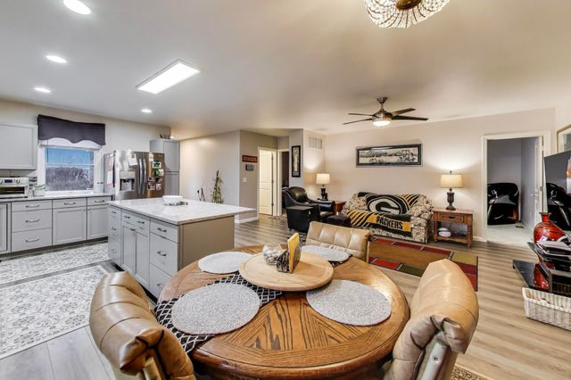 22451 US Highway 12, Edwardsburg, MI 49112