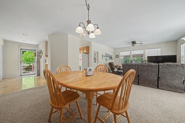 22390 Meadowbrook Dr, Pine Grove, CA 95665