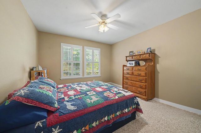 22390 Meadowbrook Dr, Pine Grove, CA 95665