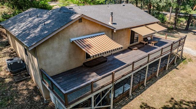 22390 Meadowbrook Dr, Pine Grove, CA 95665