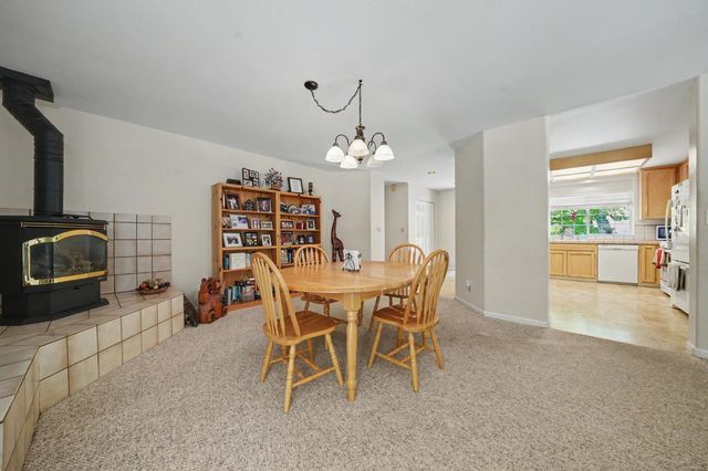 22390 Meadowbrook Dr, Pine Grove, CA 95665