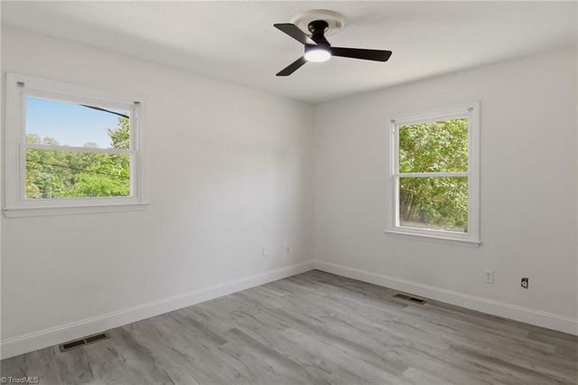 331 Retnuh Drive, Winston-salem, NC 27105