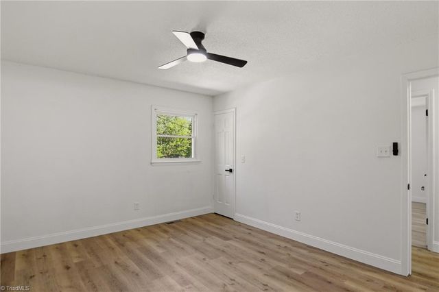 331 Retnuh Drive, Winston-salem, NC 27105