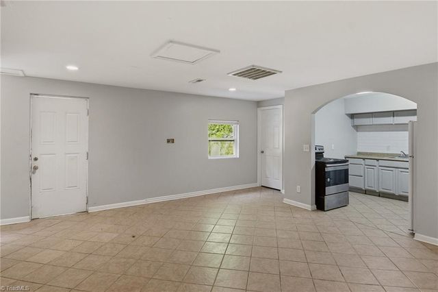 331 Retnuh Drive, Winston-salem, NC 27105