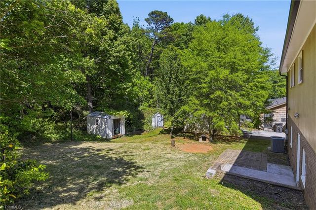 331 Retnuh Drive, Winston-salem, NC 27105