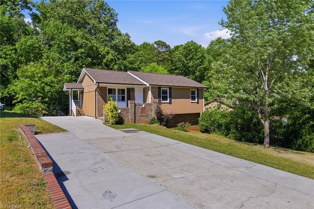 331 Retnuh Drive, Winston-salem, NC 27105