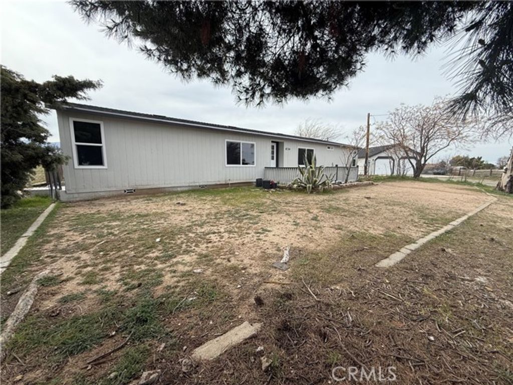 8734 Nevada, Phelan, CA 92371
