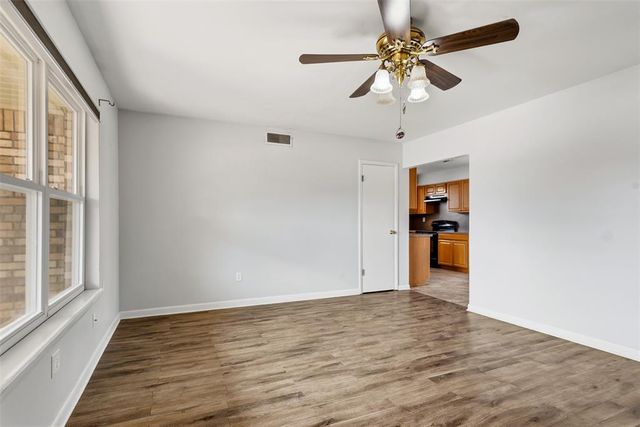 317 Asbill Avenue, Yukon, OK 73099