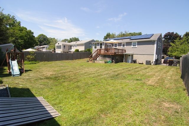 60 Greenleaf Circle 60, Framingham, MA 01701