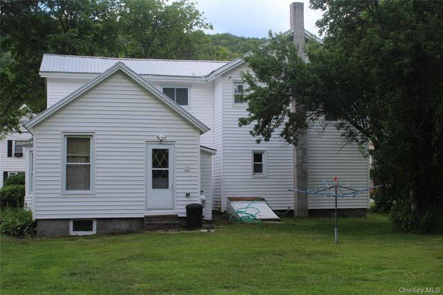 196 Rockland Road, Roscoe, NY 12776