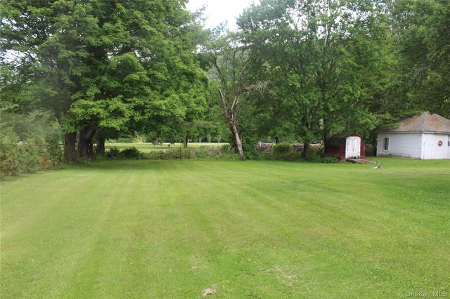 196 Rockland Road, Roscoe, NY 12776