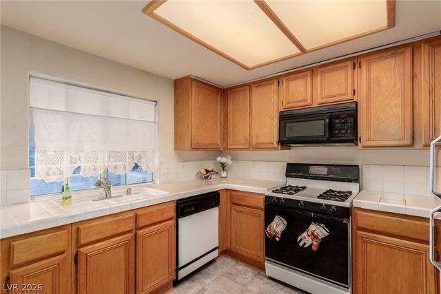 315 Seine Way 315, Henderson, NV 89014