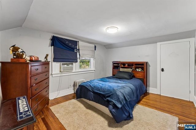 160 Packard Avenue, Wyckoff, NJ 07481