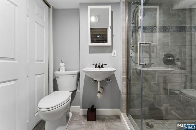 160 Packard Avenue, Wyckoff, NJ 07481