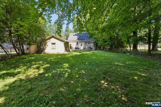160 Packard Avenue, Wyckoff, NJ 07481