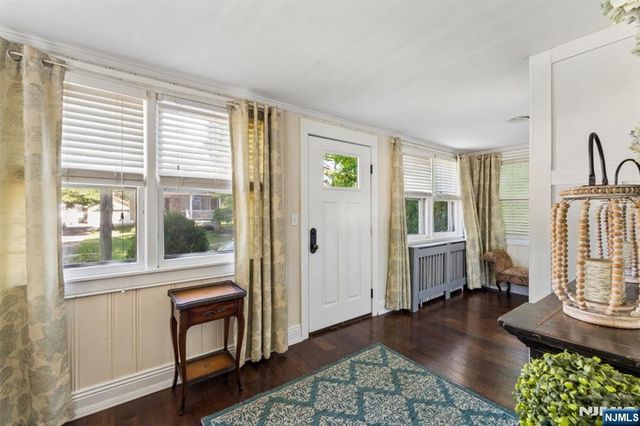 160 Packard Avenue, Wyckoff, NJ 07481