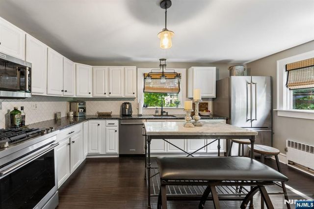 160 Packard Avenue, Wyckoff, NJ 07481