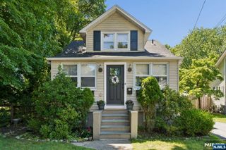 160 Packard Avenue, Wyckoff, NJ 07481